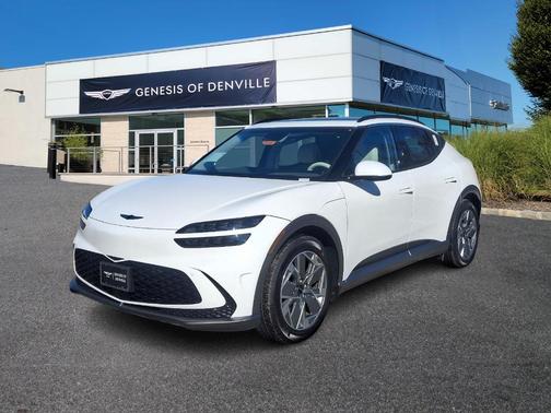 2025 Genesis GV60 Standard