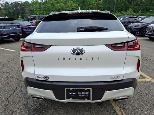 2022 INFINITI QX55 LUXE