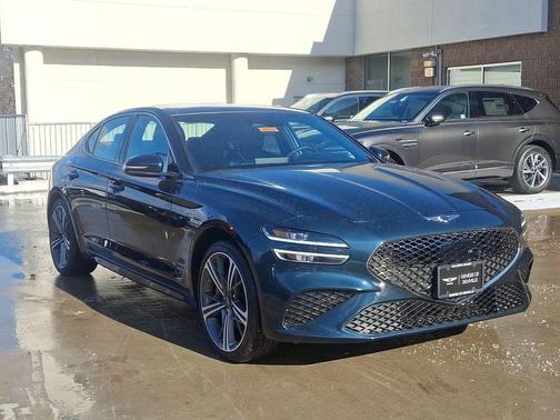 2025 Genesis G70 2.5T