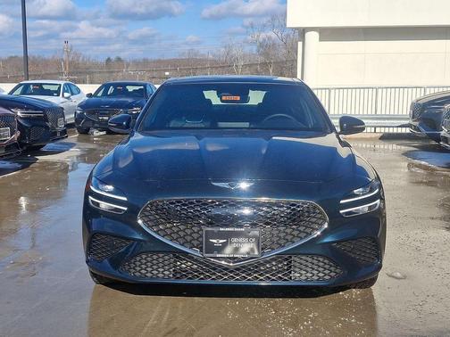 2025 Genesis G70 2.5T