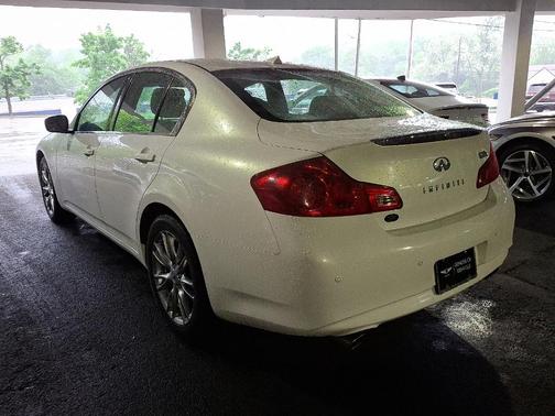 2013 INFINITI G37x Base