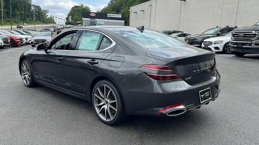 2025 Genesis G70 2.5T