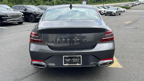 2025 Genesis G70 2.5T