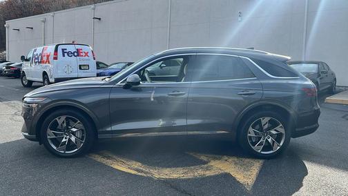 2025 Genesis Electrified GV70 Advanced