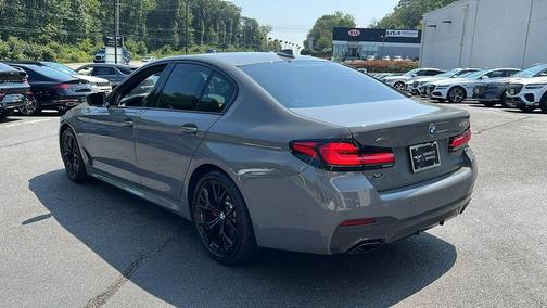 2022 BMW 530 i xDrive