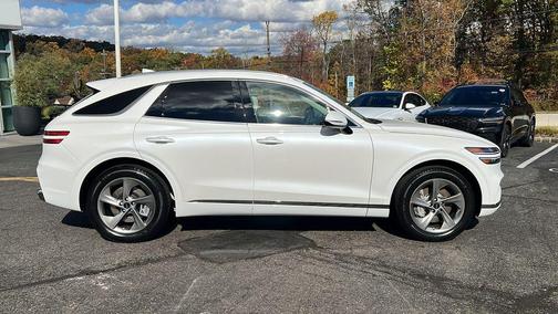 2026 Genesis GV70 2.5T Select