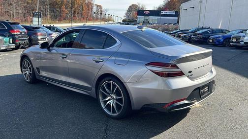 2023 Genesis G70 2.0T