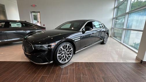 2025 Genesis G90 3.5T e-SC
