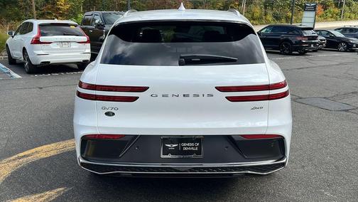 2026 Genesis GV70 2.5T Advanced
