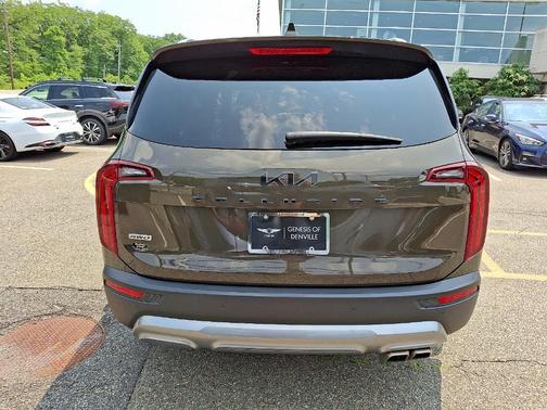 2022 Kia Telluride SX