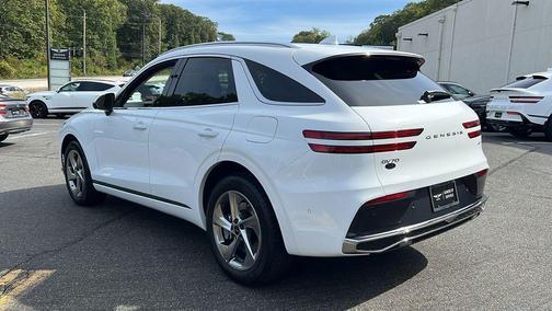 2026 Genesis GV70 2.5T Advanced
