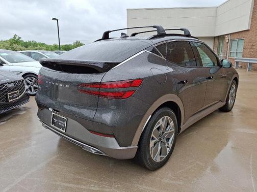2025 Genesis GV60 Standard