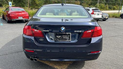 2015 BMW 528 i xDrive