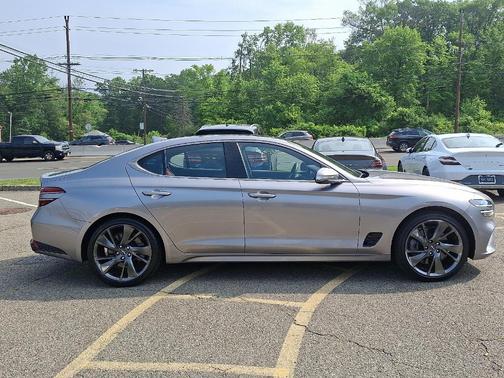 2022 Genesis G70 3.3T