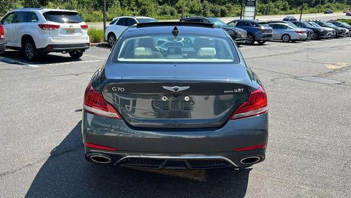 2019 Genesis G70 3.3T Design