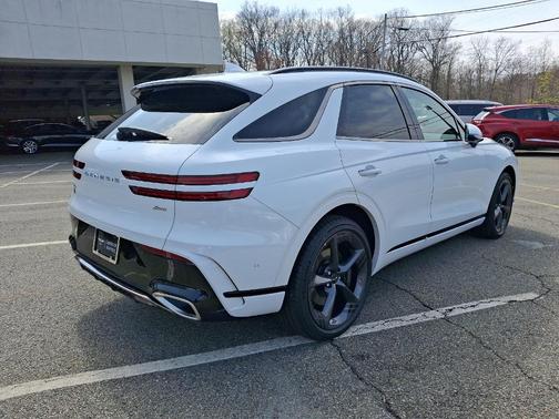 2026 Genesis GV70 2.5T