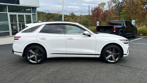 2023 Genesis GV70 2.5T