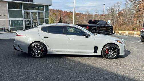 2023 Kia Stinger GT-Line