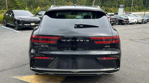 2026 Genesis GV70 2.5T Advanced