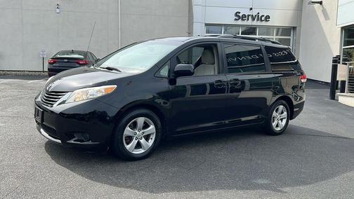 2013 Toyota Sienna LE