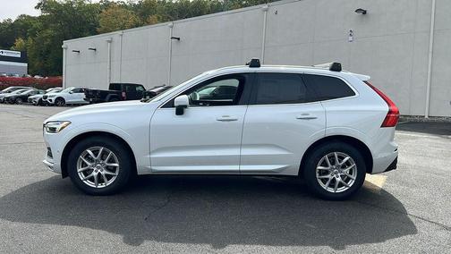 2019 Volvo XC60 T5 Momentum