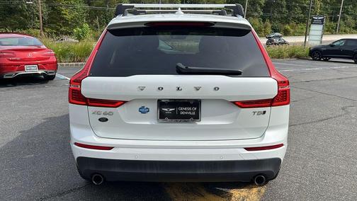 2019 Volvo XC60 T5 Momentum