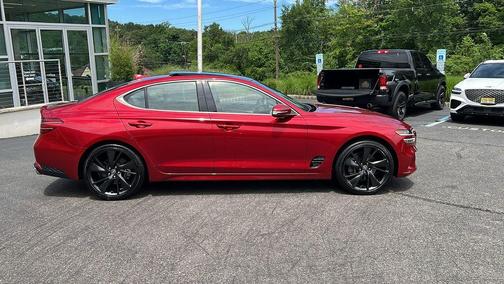 2023 Genesis G70 2.0T