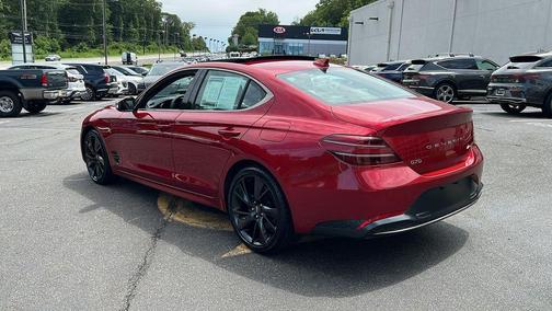2023 Genesis G70 2.0T
