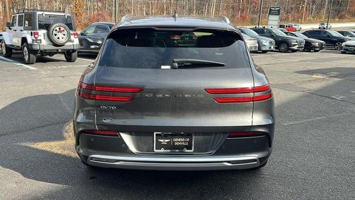 2025 Genesis Electrified GV70 Advanced