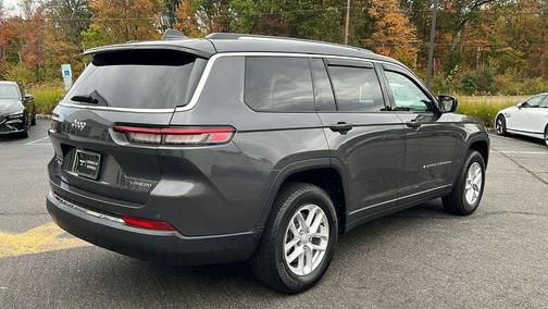 2022 Jeep Grand Cherokee L Laredo
