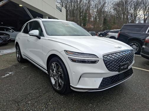 2025 Genesis Electrified GV70 Advanced