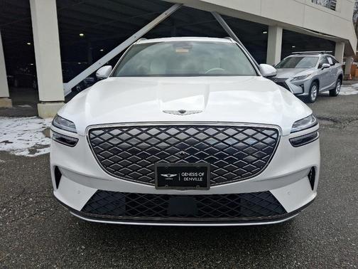 2025 Genesis Electrified GV70 Advanced