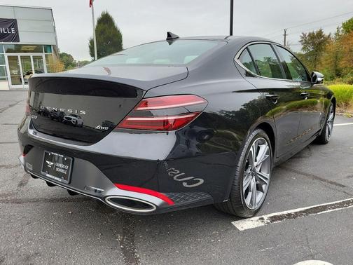 2025 Genesis G70 2.5T