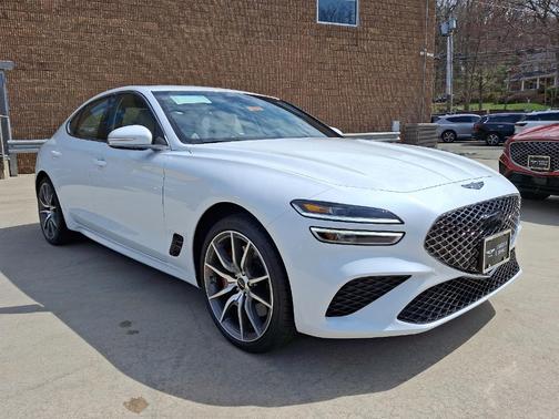 2025 Genesis G70 2.5T