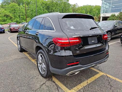2019 Mercedes-Benz GLC 300 Base 4MATIC