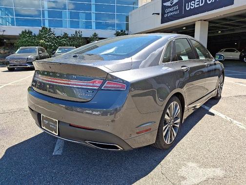 2017 Lincoln MKZ Select