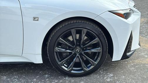2023 Lexus IS 350 F Sport