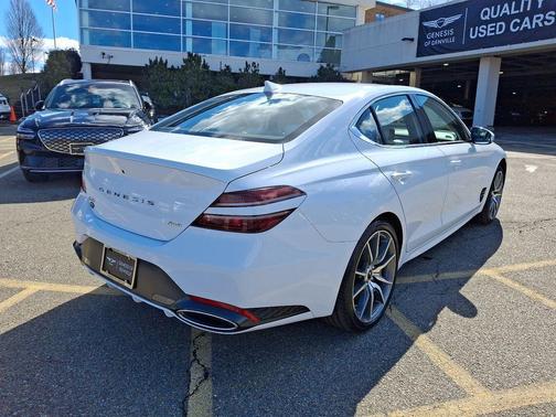 2025 Genesis G70 2.5T
