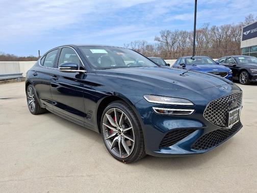 2025 Genesis G70 2.5T