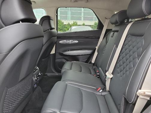 2025 Genesis Electrified GV70 Advanced