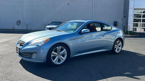 2011 Hyundai Genesis Coupe 3.8 Grand Touring