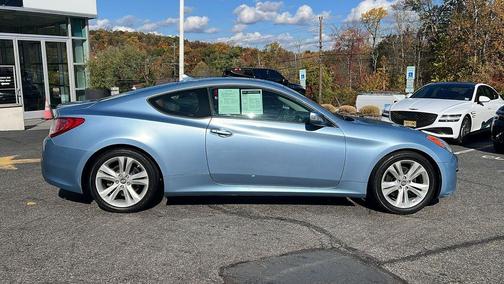 2011 Hyundai Genesis Coupe 3.8 Grand Touring