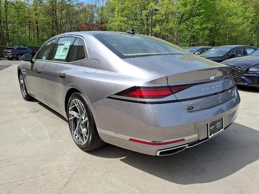 2025 Genesis G90 3.5T