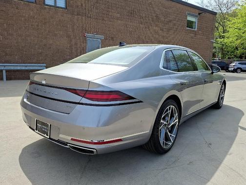 2025 Genesis G90 3.5T