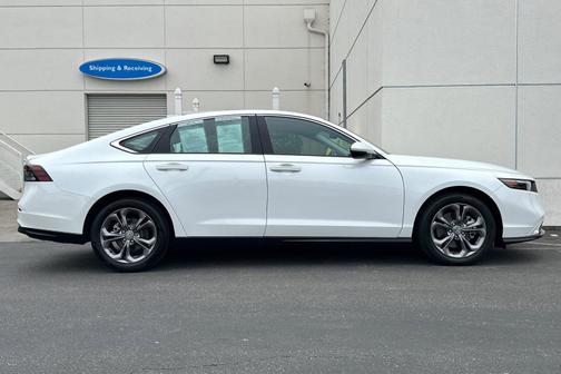 2023 Honda Accord Hybrid 