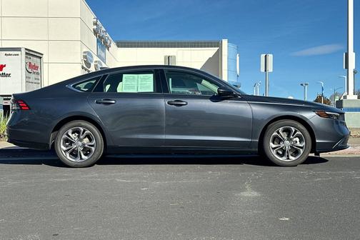 2025 Honda Accord Hybrid 