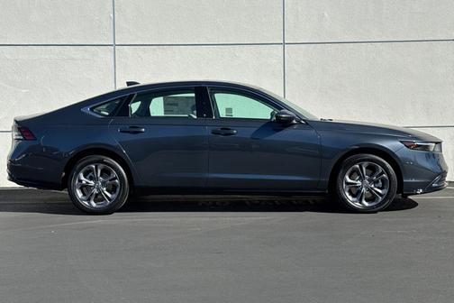 2025 Honda Accord Hybrid 