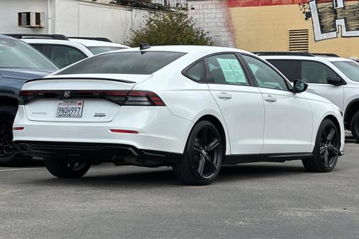 2024 Honda Accord Hybrid 