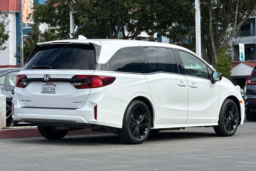2025 Honda Odyssey 