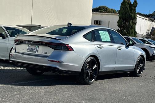2025 Honda Accord Hybrid 